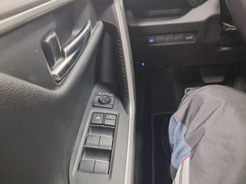 TOTOYA RAV4 SUV HYBRIDE 218cv DYNAMIC BUSINESS/1 ERE MAIN/TVA RECUPERABLE