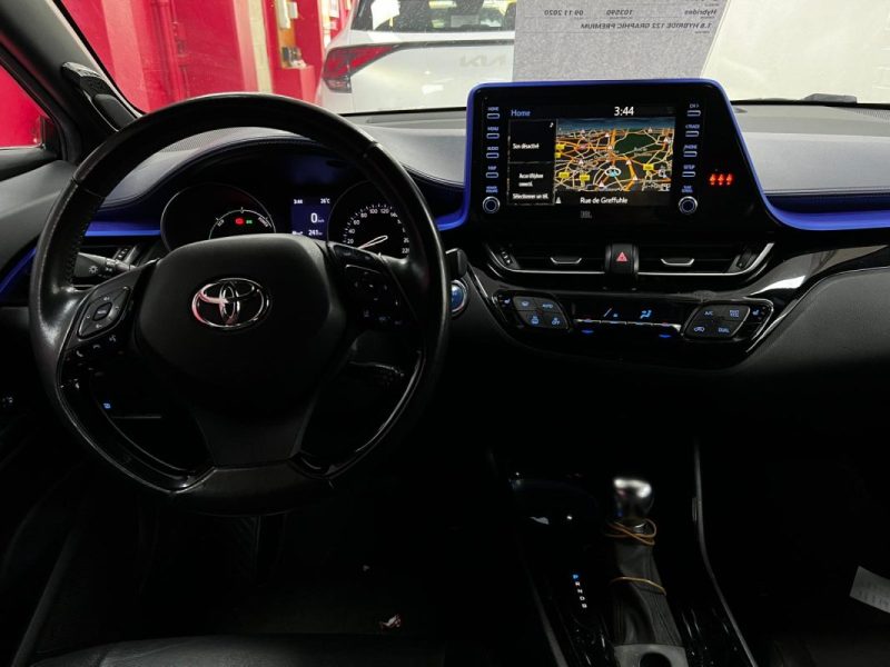 TOYOTA C-HR SUV PHASE 2 HYBRIDE 122cv GRAPHIC PREMIUM + CUIR/1 ERE MAIN/TVA RECUPERABLE