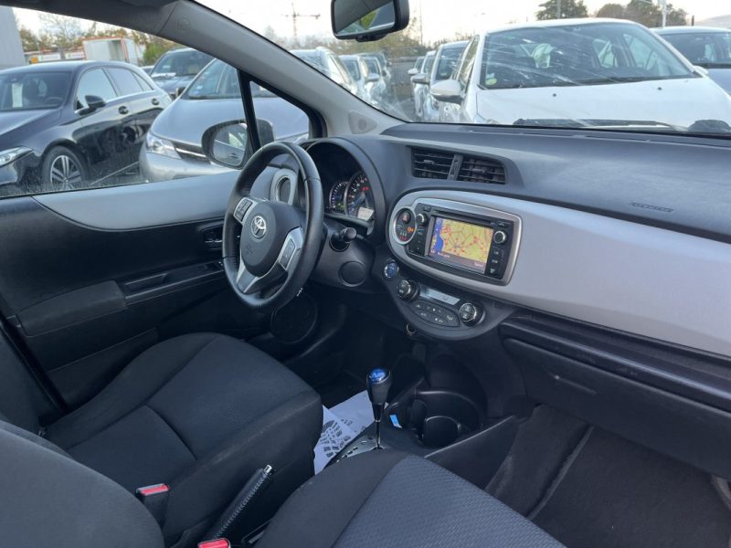TOYOTA YARIS III 1.5 HYBRID 100h STYLE EDITION