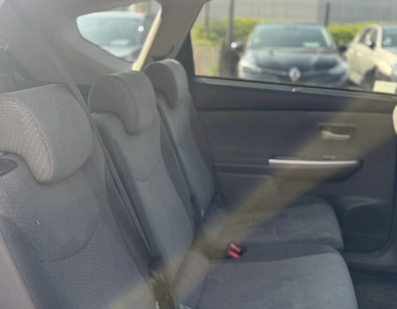 TOYOTA YARIS III 1.5 HYBRID 100h STYLE EDITION