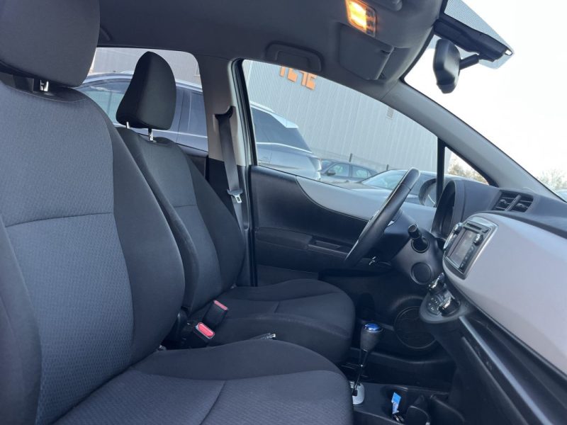 TOYOTA YARIS III 1.5 HYBRID 100h STYLE EDITION