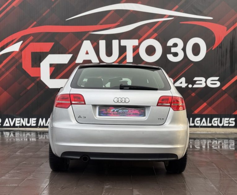 AUDI A3 TDI 105 ATTRACTION S TRONIC 2011