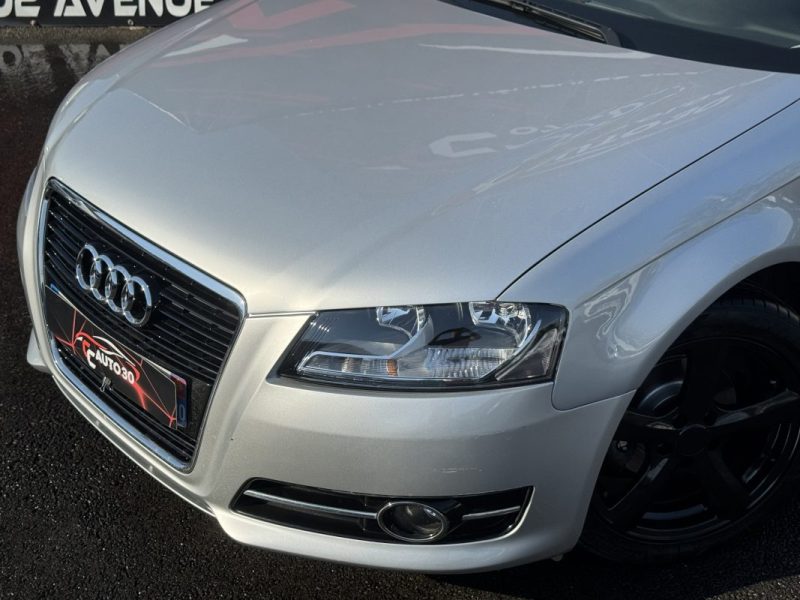 AUDI A3 1.6 TDI 105 ATTRACTION S TRONIC 2011