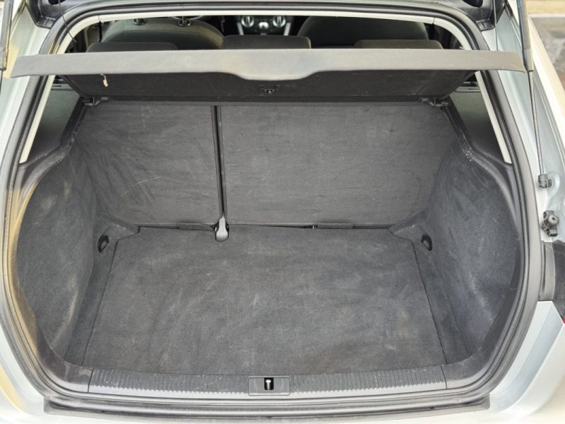 AUDI A3 TDI 105 ATTRACTION S TRONIC 2011