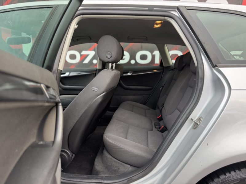 AUDI A3 TDI 105 ATTRACTION S TRONIC 2011