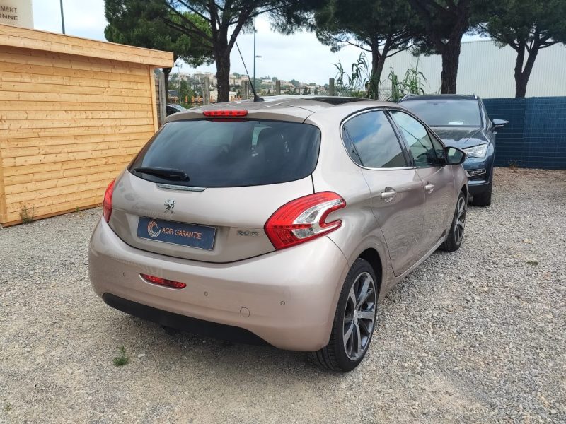 PEUGEOT 208 1.6 VTI 120 FELINE 2014