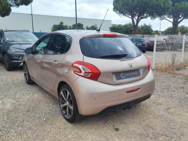 PEUGEOT 208 1.6 VTI 120 FELINE 2014