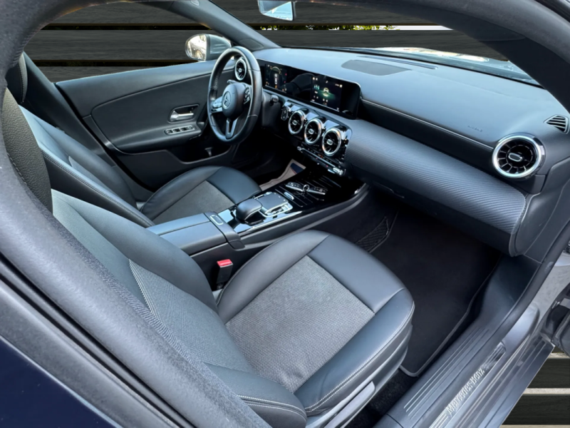 MERCEDES BENZ CLA 180 D PACK BUSINESS LINE G7 99000Km 1er MAIN GPS/CLIM/CUIR/LED