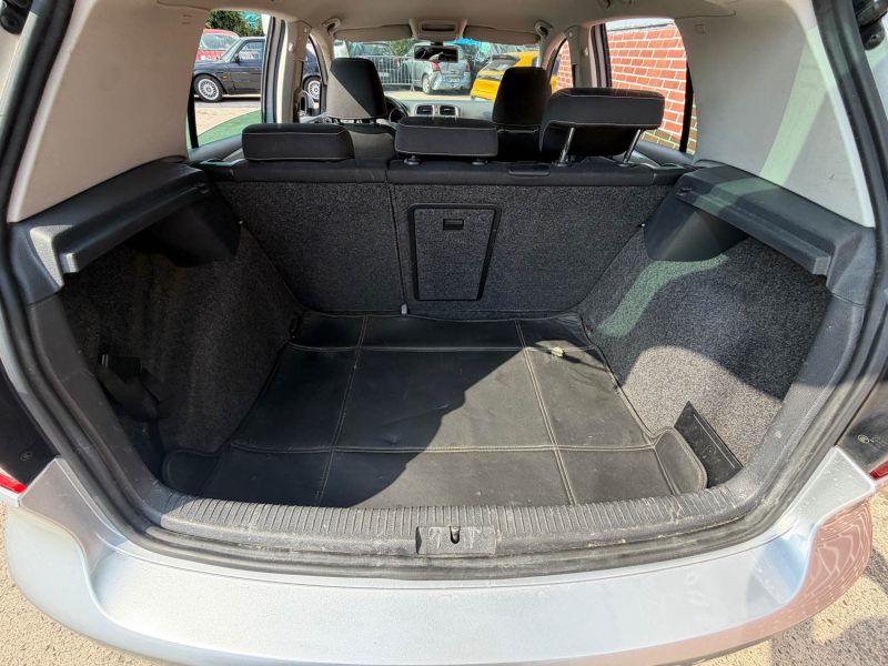 VOLKSWAGEN GOLF 1.6 TDI 105 MATCH 2012