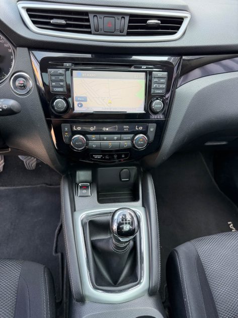NISSAN QASHQAI 2 1.6 DCI 130 N-CONNECTA 2017