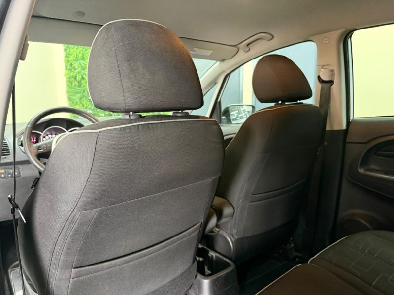 KIA VENGA 1.6 ACTIVE 16V 125CV 2013