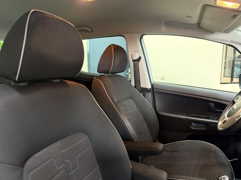 KIA VENGA 1.6 ACTIVE 16V 125CV 2013