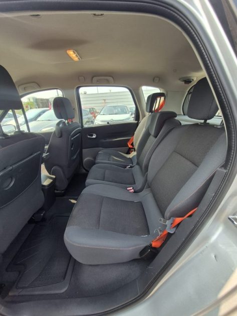 RENAULT Scénic  II CONOUEST  1.9 dCi 130cv