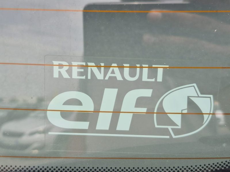 RENAULT Scénic HH-078-WQ - II 1.9 dCi 130cv