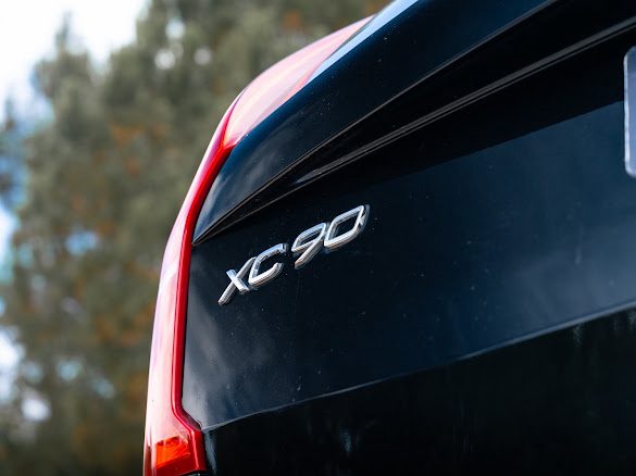 VOLVO XC90 T8 AWD INSCRIPTION BUSINESS PH2 