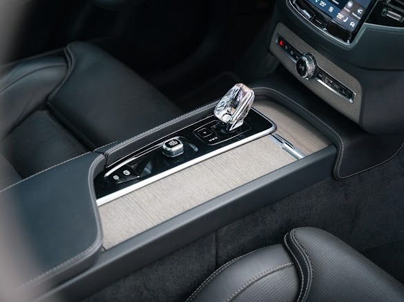 VOLVO XC90 T8 AWD INSCRIPTION BUSINESS PH2 