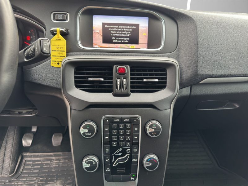 VOLVO V40 2.0L D 120CH.