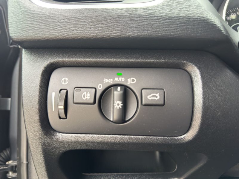 VOLVO V40 2.0L D 120CH.