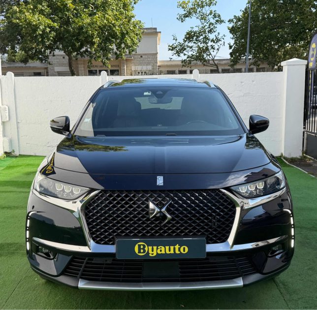 DS DS7 CROSSBACK 1.6  225 CV EAT8 GRAND CHIC OPERA / TOIT OUVRANT GARANTIE 6 MOIS  2019