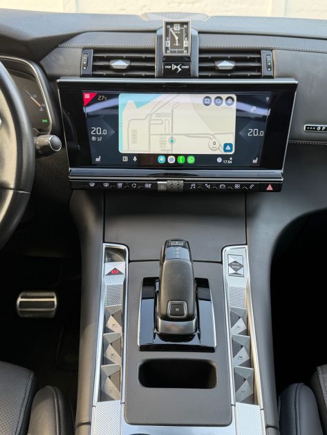 DS DS7 CROSSBACK 1.6  225 CV EAT8 GRAND CHIC OPERA / TOIT OUVRANT GARANTIE 6 MOIS  2019
