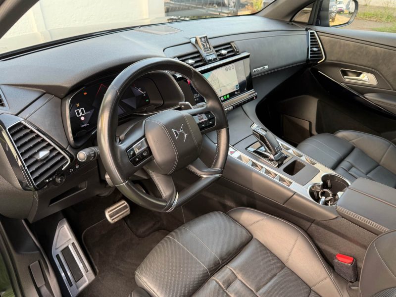 DS DS7 CROSSBACK 1.6  225 CV EAT8 GRAND CHIC OPERA / TOIT OUVRANT GARANTIE 6 MOIS  2019