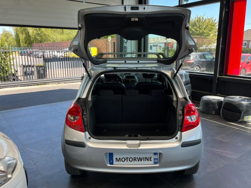🚗 RENAULT CLIO III 1.5 DCI 85ch ⚙️ 🕹️ Boîte automatique