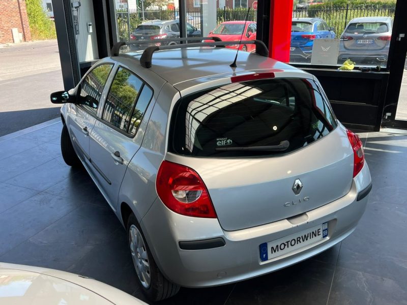 🚗 RENAULT CLIO III 1.5 DCI 85ch ⚙️ 🕹️ Boîte automatique