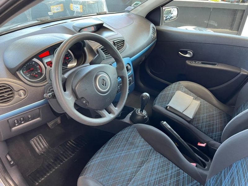 🚗 RENAULT CLIO III 1.5 DCI 85ch ⚙️ 🕹️ Boîte automatique