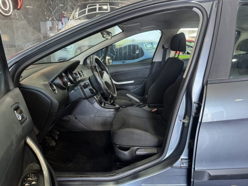 PEUGEOT 308 1.4 VTI CONFORT 2008