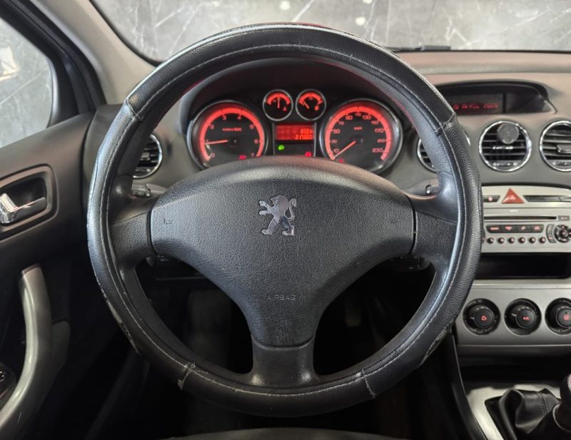 PEUGEOT 308 1.4 VTI CONFORT 2008