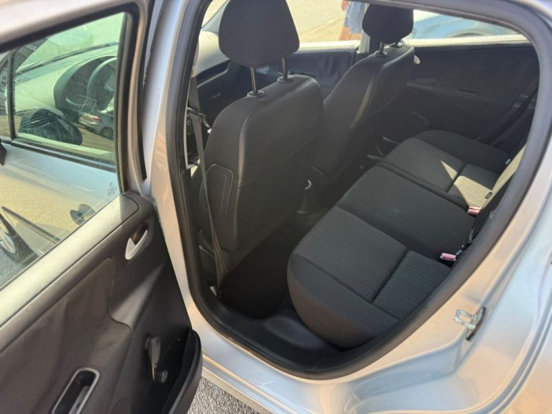Peugeot 207 1.4E 75Ch Urban - 85 265 km