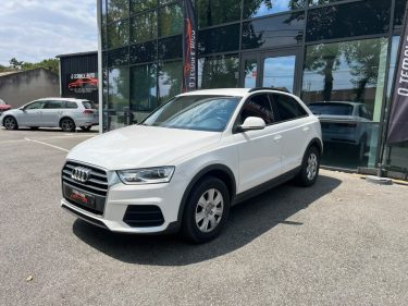 AUDI Q3 Attraction 120 ch Phase 2 2.0 TDI Radar de recul