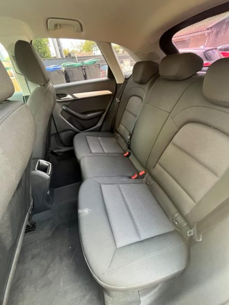 AUDI Q3 Attraction 120 ch Phase 2 2.0 TDI Radar de recul