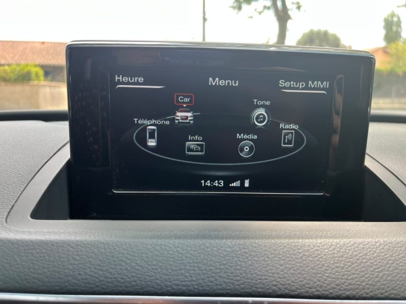 AUDI Q3 Attraction 120 ch Phase 2 2.0 TDI Radar de recul