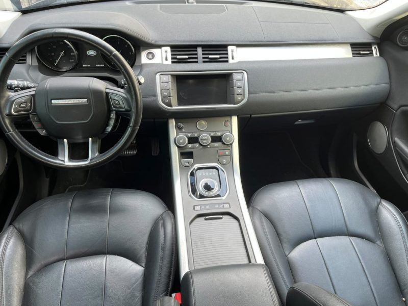 RANGE ROVER Evoque SE Plus 180 ch Phase 2 2.0 TD4 4WD BVA9 Caméra de recul / Volant chauffant 