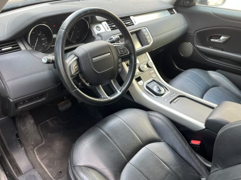 RANGE ROVER Evoque SE Plus 180 ch Phase 2 2.0 TD4 4WD BVA9 Caméra de recul / Volant chauffant 
