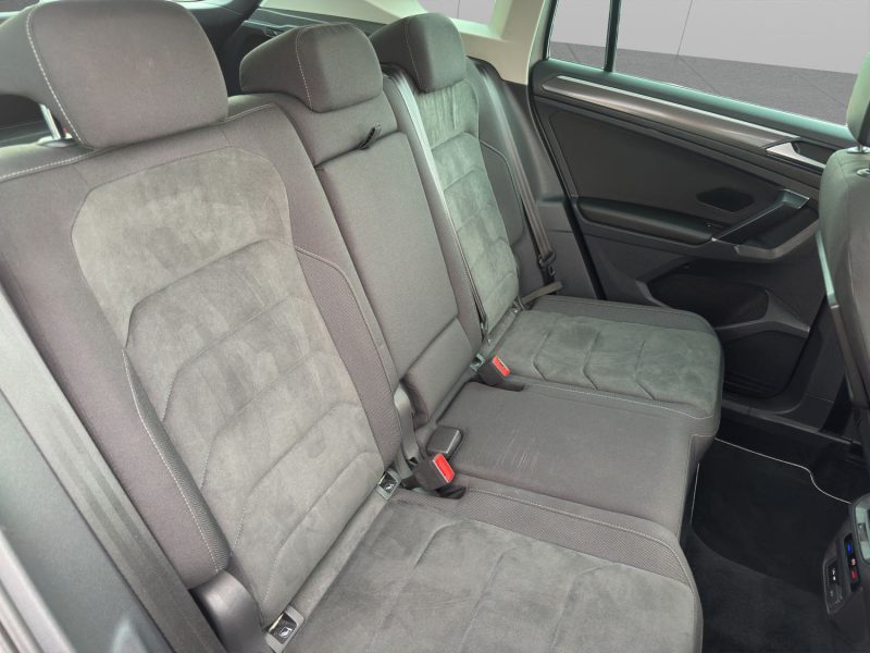VOLKSWAGEN TIGUAN II 2.0L TDI 150 CV PACK CARAT *BOITE AUTO*.