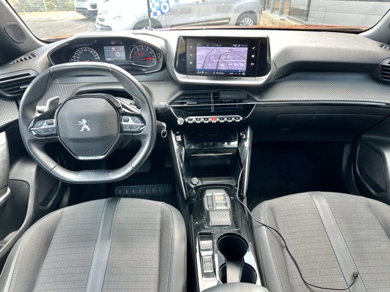 PEUGEOT 2008 1.5 BLUE HDI 130CV ALLURE EAT 2023 ENTRETIEN & GARANTIE 6 MOIS