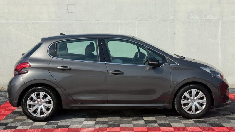 PEUGEOT 208 1.2 PURE TECH 82 ALLURE 2018