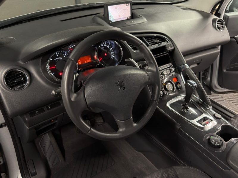 PEUGEOT 3008 1.6 E-HDI 112 Cv ALLURE - BOITE AUTOMATIQUE / ECRAN GPS / 73 600 KMS - GARANTIE 12 MOIS