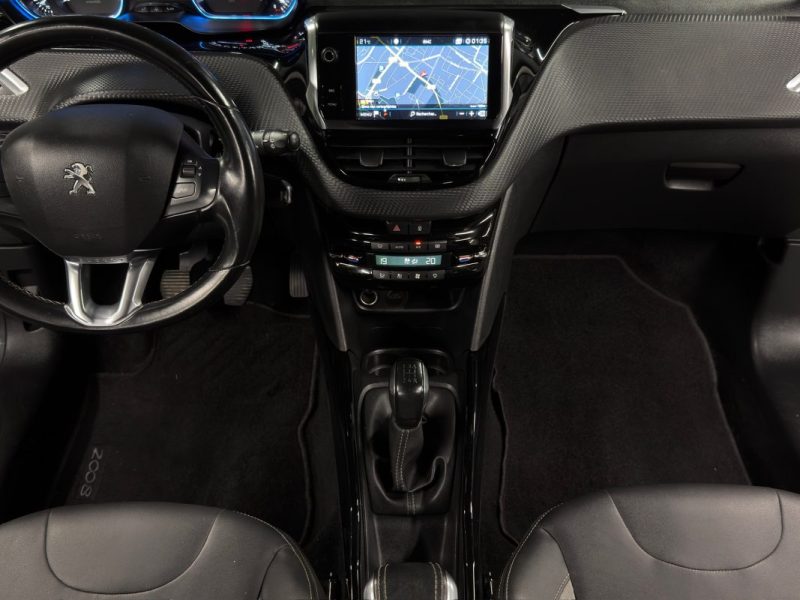 PEUGEOT 2008 1.2 PURE TECH 82 Cv ALLURE - CAMERA / GPS CARPLAY / REGULATEUR - GARANTIE 12 MOIS