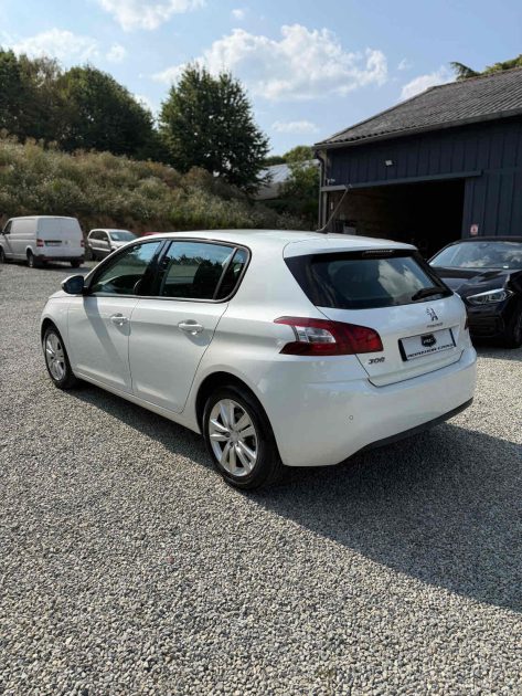 PEUGEOT 308 II 1.6 E-HDI 115 ACTIVE 2014