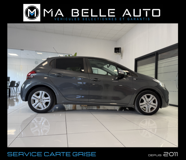 PEUGEOT 208 1.2 PureTech 82 Style – GPS – Radar de recul – Bluetooth