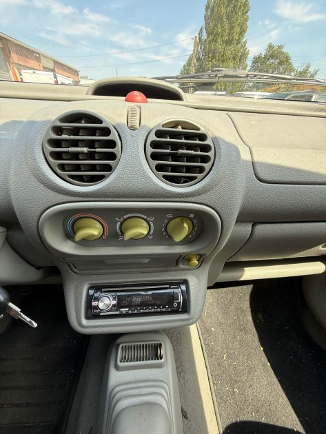 RENAULT TWINGO I 1.2 1999