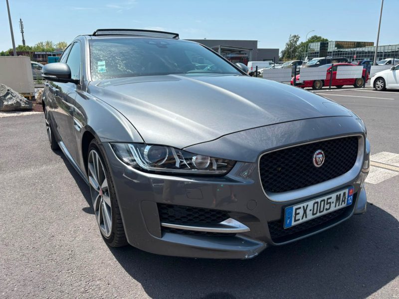 JAGUAR XE 2.0L D 180 R-SPORT 2018 - Garantie 12 mois -