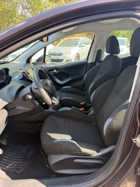 PEUGEOT 208 1.6 E-HDI 92 ACTIVE 2012