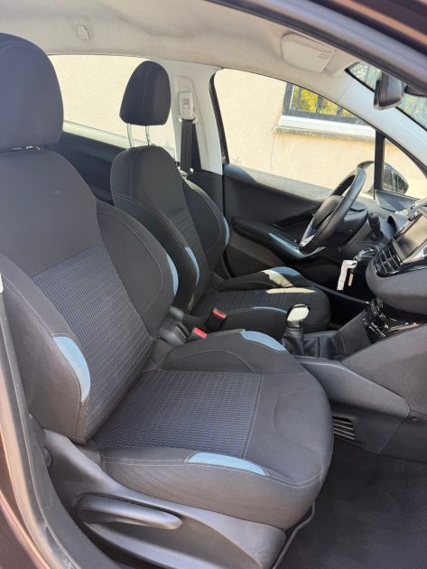 PEUGEOT 208 1.6 E-HDI 92 ACTIVE 2012