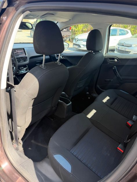 PEUGEOT 208 1.6 E-HDI 92 ACTIVE 2012