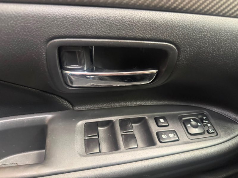 MITSUBISHI OUTLANDER 2.2 DI-D 150 CV INTENSE  2015