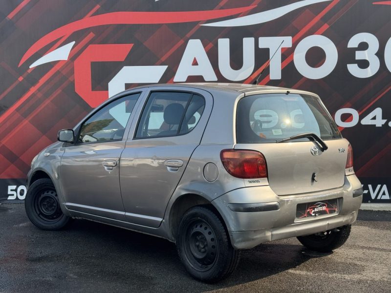 TOYOTA YARIS 75D-4D LINEA TERRA 2004